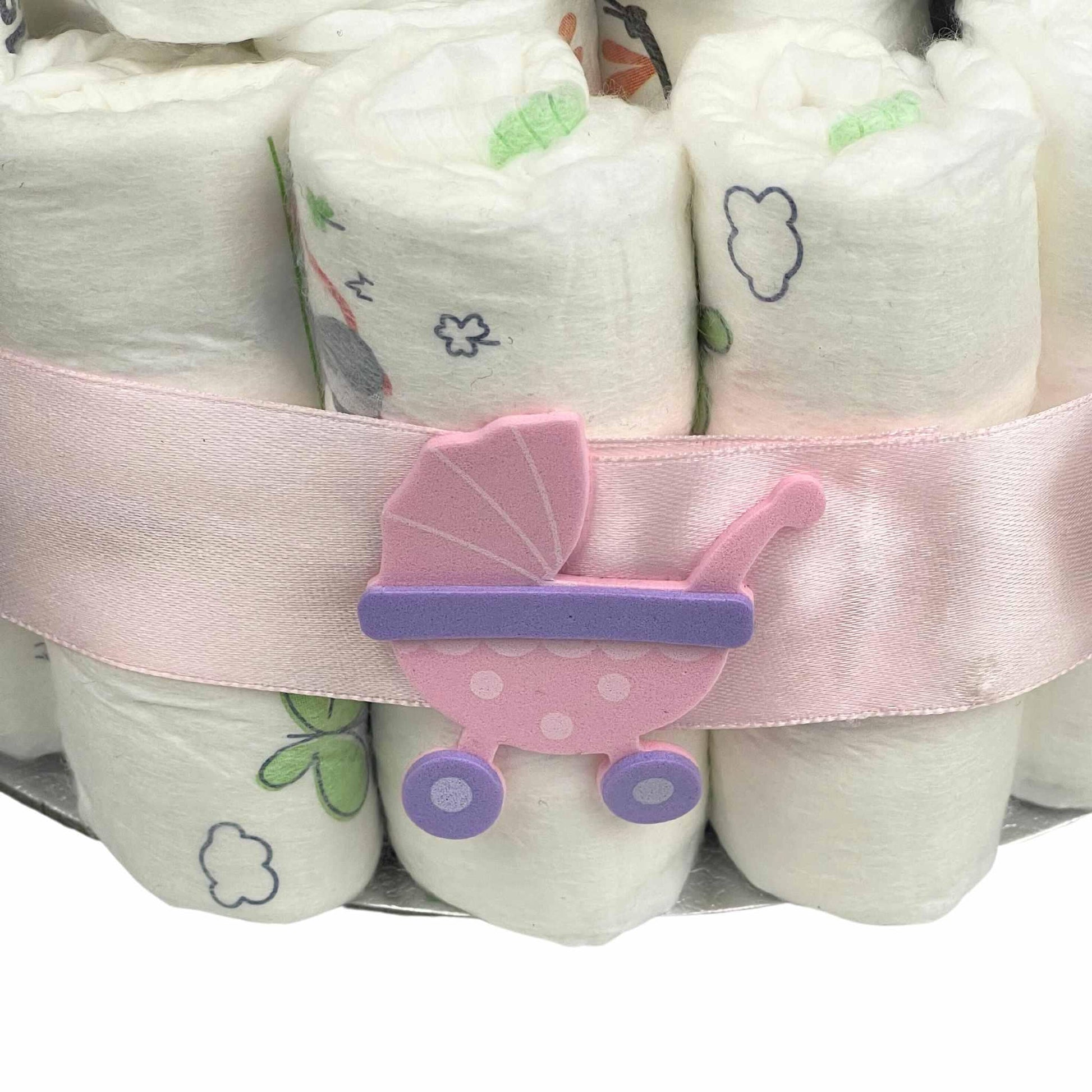 Windeltorte_mädchen_geschenk_zur_geburt_babygeschenke.png