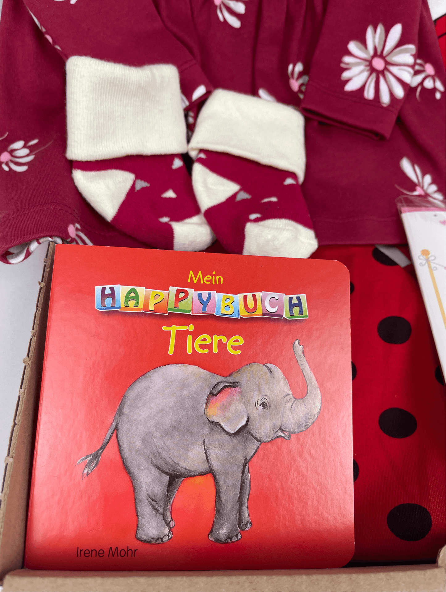 Geschenk Baby zur Geburt, Baby Geschenk Geburt, Baby Mädchen Geschenk, Babykarte, Babysocken für Neugeborene, Babykleid,